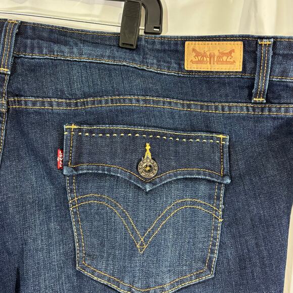 Levi’s 590 Bootcut Jeans unisex 36x30 Relaxed Fit Medium Wash Denim Y2K Classic - Picture 6 of 6